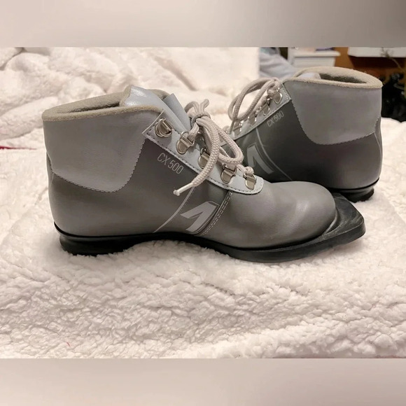 Artik Artex Nordic/Cross Country Ski Boots Size 6 1/2-7 - Picture 1 of 13